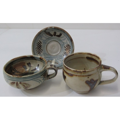 22 - WENFORD BRIDGE POTTERY, a Wenford Bridge pot and cover with scrolling brown and blue designs. Wenfor... 