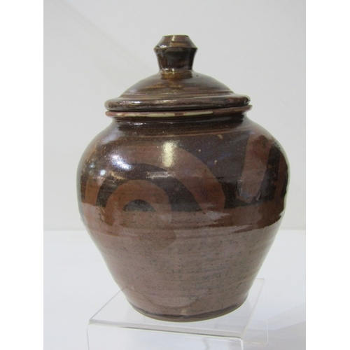 4 - WENFORD BRIDGE POTTERY, 6 items of Wenford Bridge pottery, all with seal marks and potters sealmarks... 