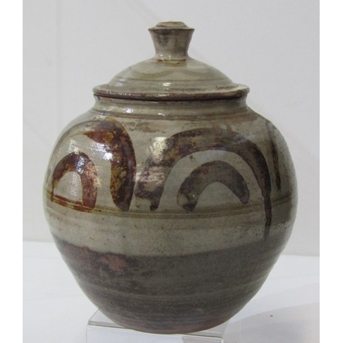 55 - WENFORD BRIDGE POTTERY, 2 Wenford Bridge pottery jars and covers, both with incised brown floral and... 