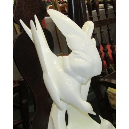 56 - ROYAL DOULTON, a large Royal Doulton 