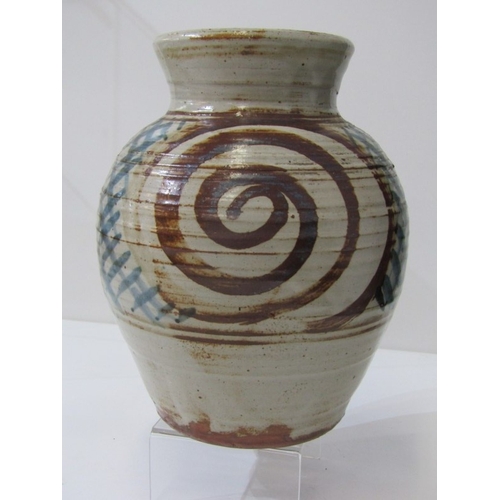 6 - WENFORD BRIDGE STUDIO POTTERY VASE, an earthenware vase with incised sgraffito crosses and swirl des... 