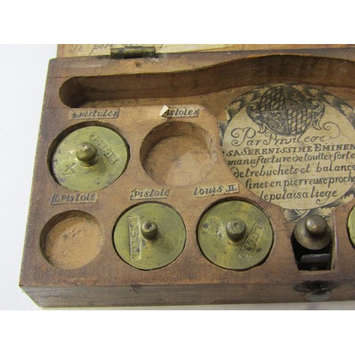 60 - ANTIQUE FRENCH COINWEIGHT SET, an interesting part set of French brass weights for weighing various ... 