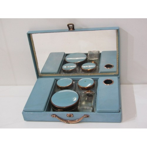 60 - ANTIQUE FRENCH COINWEIGHT SET, an interesting part set of French brass weights for weighing various ... 