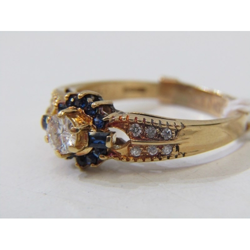 43 - DIAMOND & SAPPHIRE CLUSTER RING, an 18ct yellow gold ring set a central diamond of approx 0.75 ct su... 