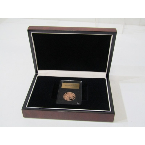 16 - GOLD SOVEREIGN 2001: Elizabeth II gold proof sovereign 