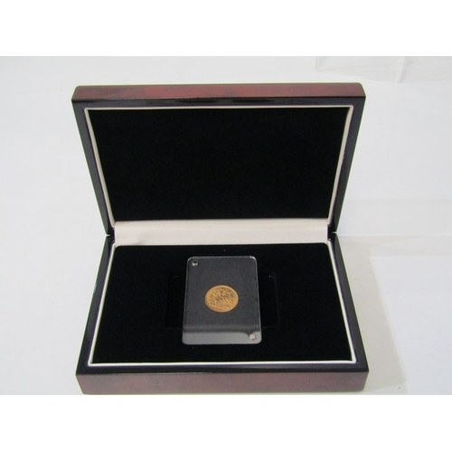 19 - GOLD HALF SOVEREIGN: 1915 George V gold half sovereign, Sydney Mint, sealed and presented in London ... 