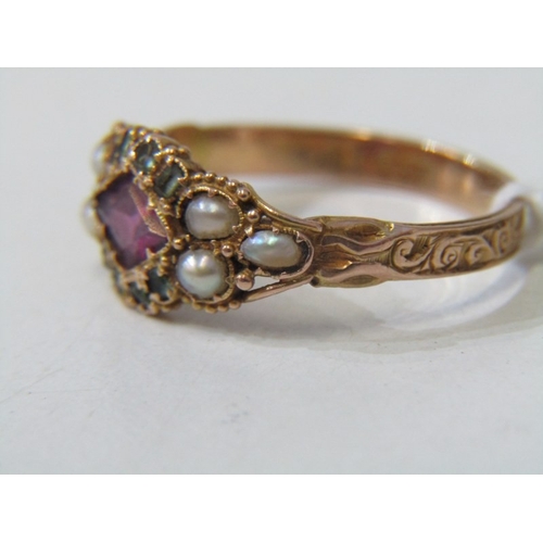 2 - GARNET & PEARL RING, vintage 15ct yellow gold ring set a central garnet, flanked with 3 pearls to ei... 