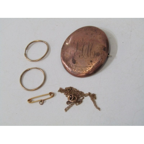 21 - GOLD, pair of gold earrings, fine link gold necklace, together with a vintage gold brooch back with ... 