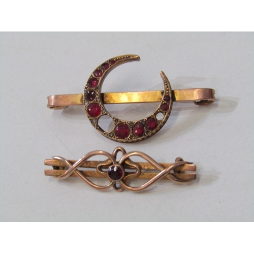 3 - VINTAGE GARNET BROOCHES, 2 X 9ct yellow gold brooches, 1 bar brooch with set central garnet, other s... 