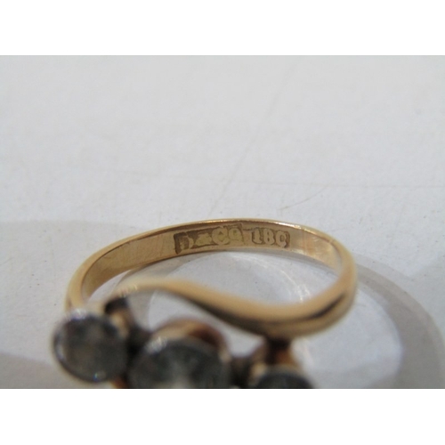 38 - 3 STONE DIAMOND RING, 18ct yellow gold ring, set 3 graduated round brilliant cut diamonds in a cross... 