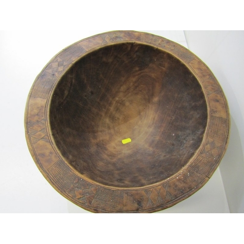 416 - GERMAN BREAD BOWL, a vintage wooden German bread bowl with inscription and wheat sheaf decoration, 3... 