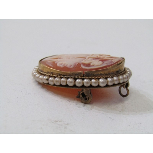 55 - VICTORIAN CAMEO BROOCH & ENAMEL COMPACT, cameo brooch, the central oval panel decorated the 3 Graces... 