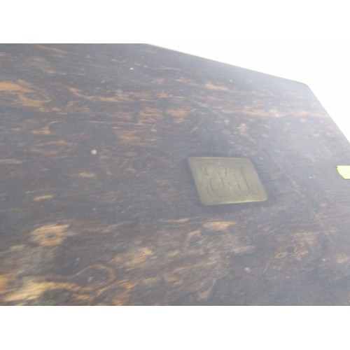 419 - VICTORIAN COROMANDEL BOX, a good 19th Century coromandel vanity/dressing table box, lifting lid reve... 