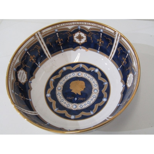 23 - COMMEMORATIVE WARE, a Royal Worcester porcelain bowl made to commemorate 60 years of marriage of Que... 