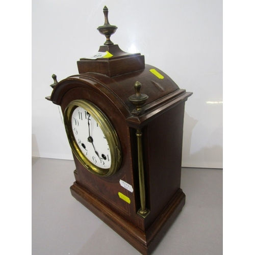 7 - EDWARDIAN MANTEL CLOCK, an Edwardian inlaid mahogany mantel clock, the front with 2 thin brass colum... 