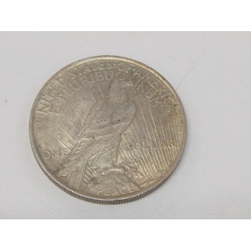 14 - 1922 USA SILVER 'PEACE' DOLLAR, Philadelphia mint in higher grade