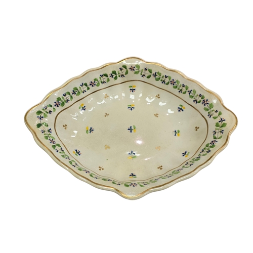 133 - Early 19th century Bloor Derby porcelain serving dish, circa 1825–1830,
of shaped oval form with gen... 