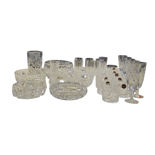 340 - large collection of cut crystal and cut glass, including English and French examples,
comprising dri... 