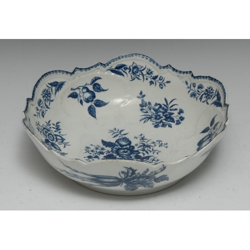 80 - A Worcester Pomegranate pattern shell moulded junket bowl, printed in blue with pine cones, peonies ... 