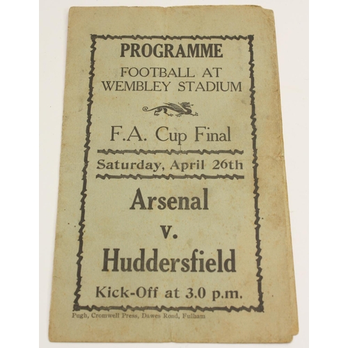 3419 - Sport - Football  - FA Cup Final Saturday April 26th (1930), Arsenal V Huddersfield players programm... 