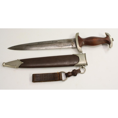 3489 - A Third Reich Nazi German SA dagger, by Tiger, Solingen, the 22.25cm pointed double-edged blade etch... 