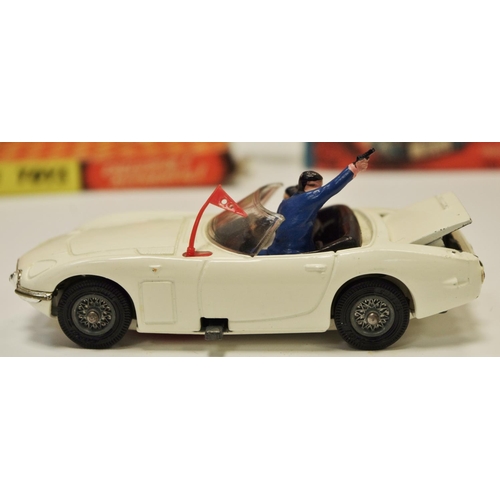 106 - Corgi 336 ''James Bond'' Toyota 2000 GT taken from the film ''You Only Live Twice'' - white body, bl... 