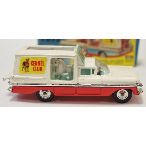 109 - Corgi 486 Chevrolet Impala ''Kennel Club'' - two-tone, white, red, pale blue interior with 4 dog fig... 