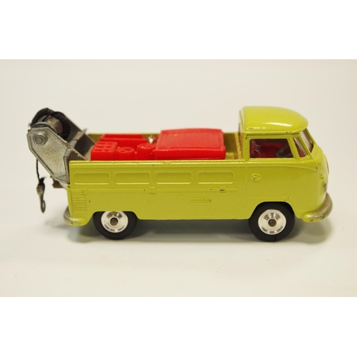 110 - Corgi 490 Volkswagen Breakdown Truck - avocado body, red interior, silver trim, spun hubs blue and y... 