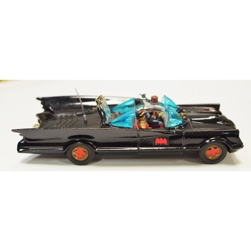 136 - Corgi 267 ''Batman'' - Batmobile (1st issue) - black body, blue tinted windscreens, with ''Batman an... 