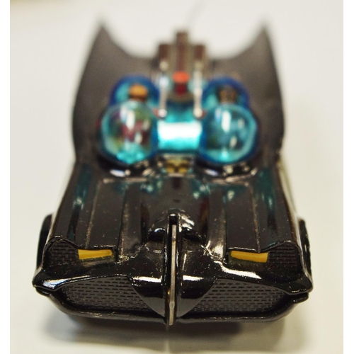 136 - Corgi 267 ''Batman'' - Batmobile (1st issue) - black body, blue tinted windscreens, with ''Batman an... 