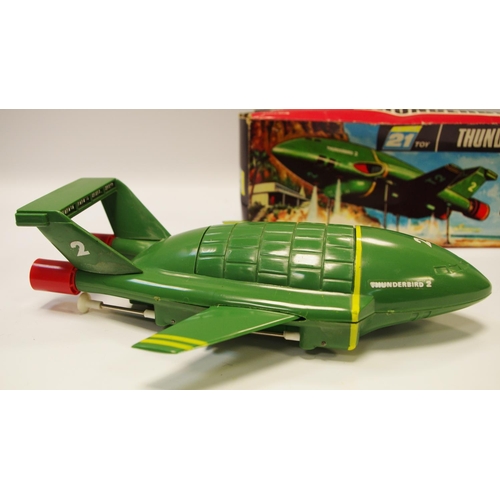 140 - Century 21 Toys ''Thunderbirds'' - Thunderbird 2 - friction issue - finished in green, red thrusters... 