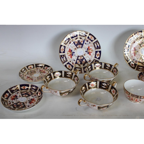 165 - Royal Crown Derby - a 19th century 2451 pattern, 3 soup bowls, jug etc