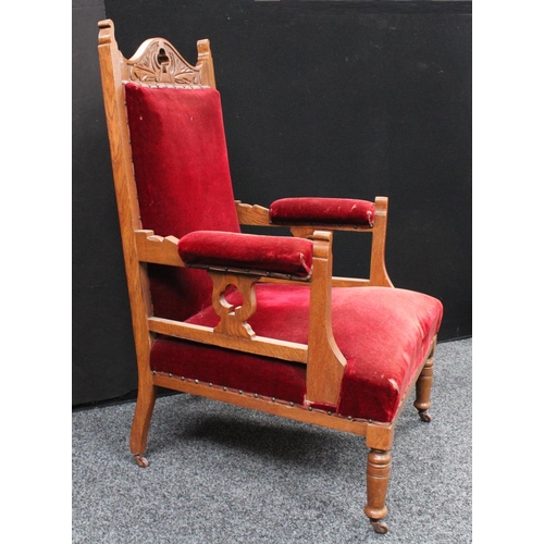 203 - An Arts and Crafts oak drawing room suite, comprising a chaise, four side chairs and a pair of armch... 