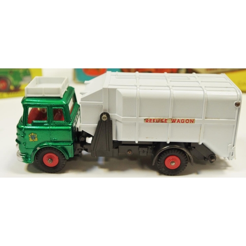 114 - Dinky 978 Bedford Refuse Wagon - metallic green cab, red interior and plastic hubs, light grey back ... 