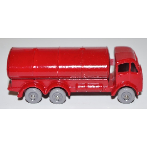 14 - Matchbox Regular Wheels 11b ERF Tanker ''Esso'' - Stannard Code 10 - red body with mask sprayed silv... 