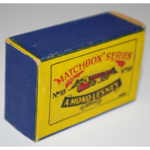 15 - Matchbox Regular Wheels 10a Scammell Scarab Mechanical Horse & Trailer - red tractor unit with gold ... 