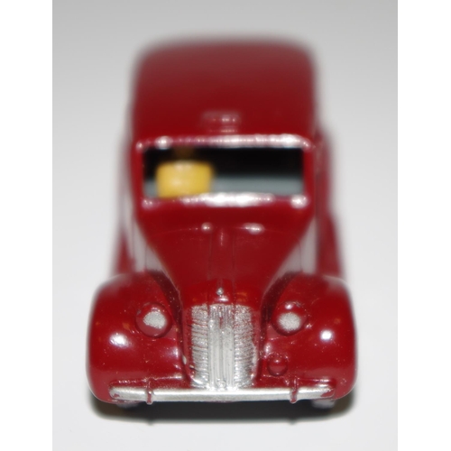 19 - Matchbox Regular Wheels 17c Austin Metropolitan ''Taxi'' - maroon, grey base and interior with tan f... 