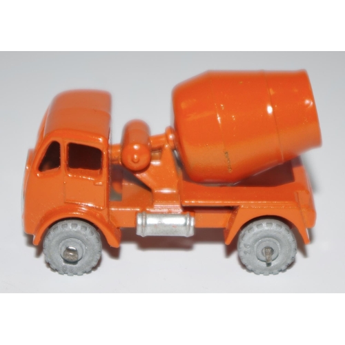 29 - Matchbox Regular Wheels 26a ERF Cement Mixer - orange including barrel, silver trim, metal wheels wi... 