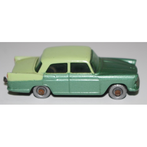 33 - Matchbox Regular Wheels 29b Austin Cambridge Saloon - two-tone green, silver trim to front only, kno... 