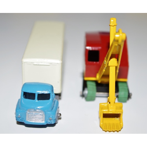 4 - A Matchbox Regular Wheels Major Pack No.1 Caterpillar DW20, yellow & blue card box; another unboxed;... 