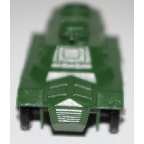 54 - Matchbox Regular Wheels 54a Saracen Personnel Carrier - Stannard Code 2 military green, black plasti... 