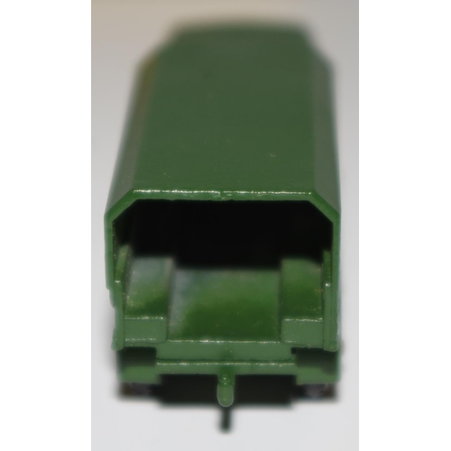 57 - Matchbox Regular Wheels 62a General Service Lorry - Stannard Code 1 military green, silver trim, kno... 