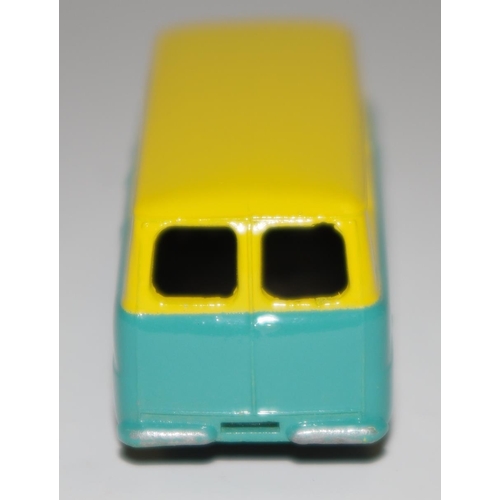 64 - Matchbox Regular Wheels 70a Ford Thames Estate Car - Stannard Code 1 two-tone turquoise, yellow, sil... 