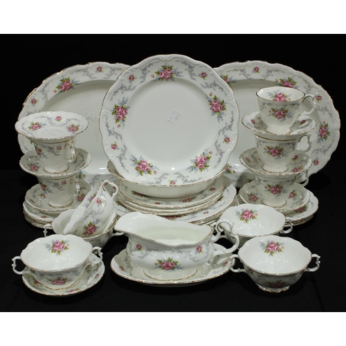 176 - A Royal Albert Tranquillity pattern part dinner and tea service