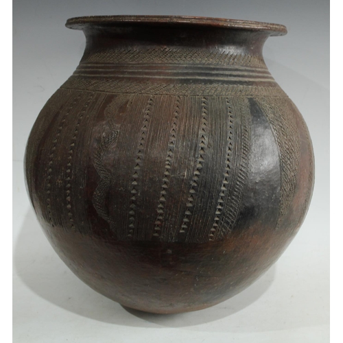 185 - A large brown glazed Art Pottery jar