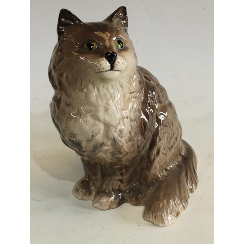 213 - A large Royal Doulton seated Persian cat