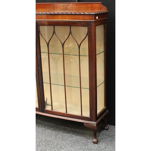 272 - An early 20th century mahogany display cabinet, c.1920