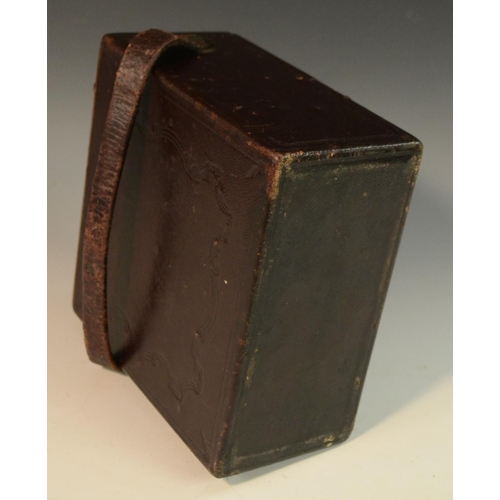 3045 - A 19th century tooled morroco leather box, probably for stereoscopic viewer cards, hinged cover and ... 