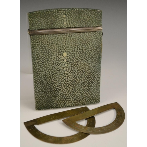 3092 - A George III shagreen tapered rectangular draughtsman's etui case, hinged cover now enclosing protra... 