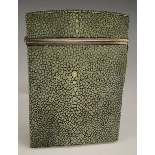 3092 - A George III shagreen tapered rectangular draughtsman's etui case, hinged cover now enclosing protra... 